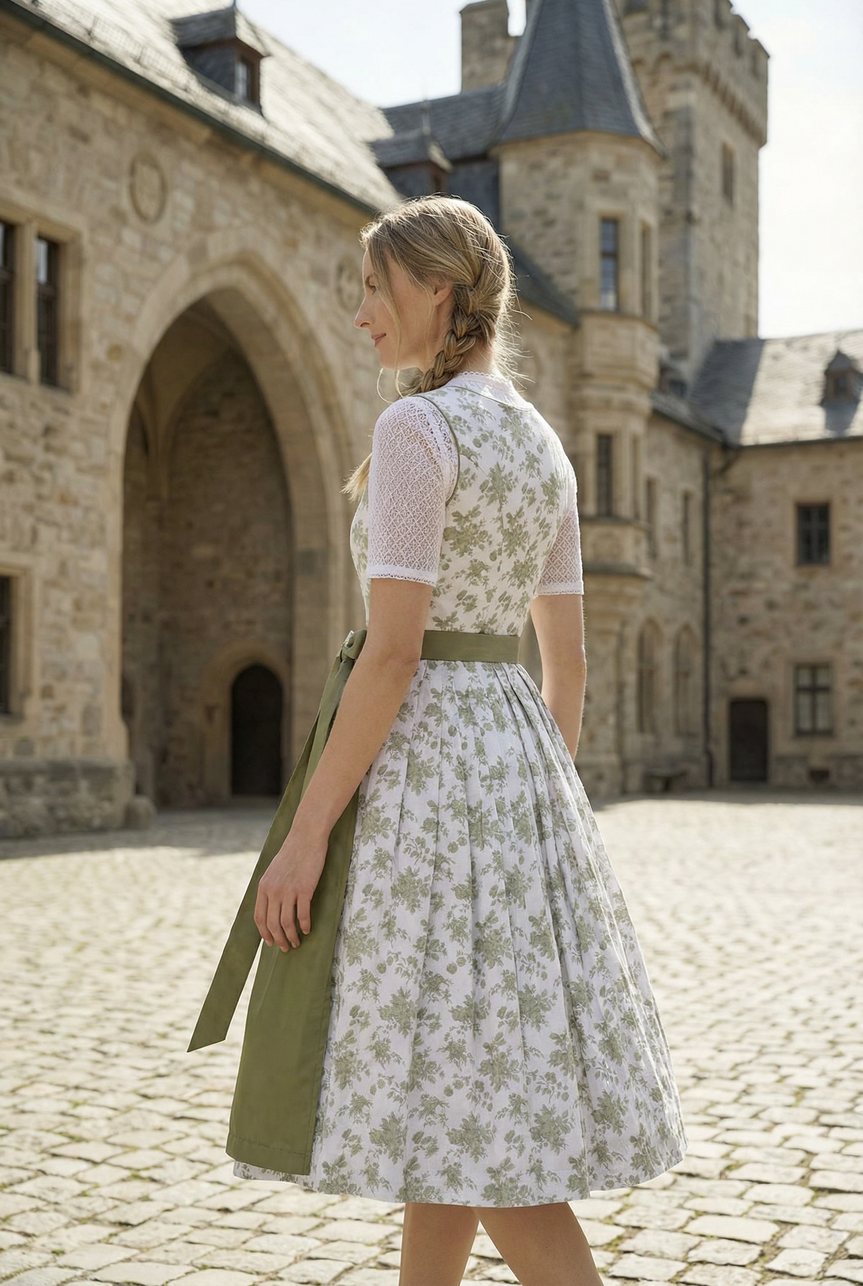Berwin Long Dirndl 2pcs. 75cm "Petal" green
